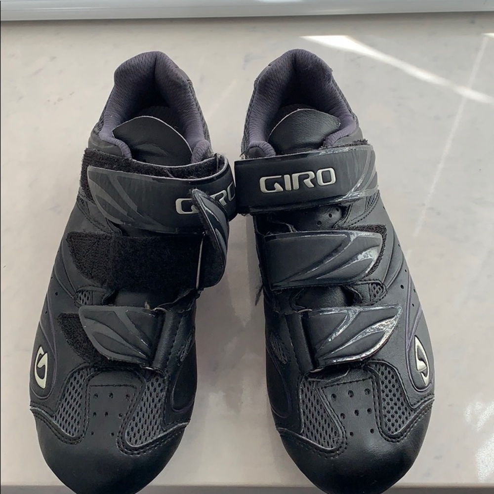 Giro “sante” spin shoes size 3 (Womens 5)